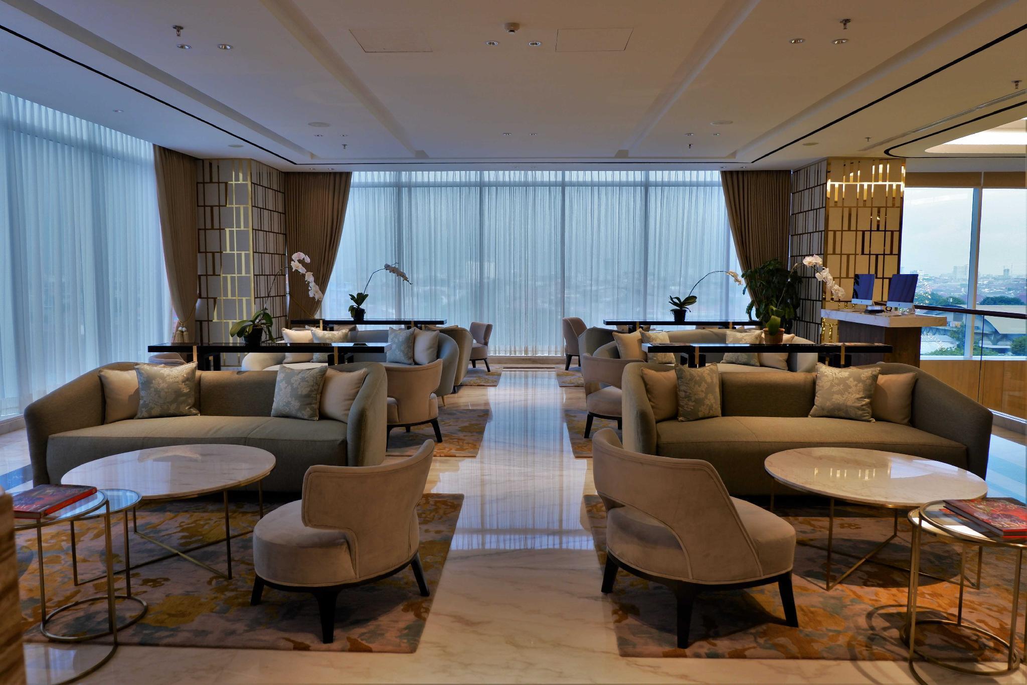 Oakwood Hotel & Residence Surabaya Kültér fotó