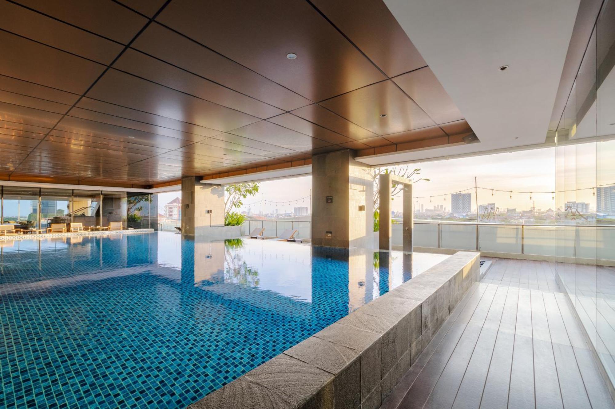 Oakwood Hotel & Residence Surabaya Kültér fotó