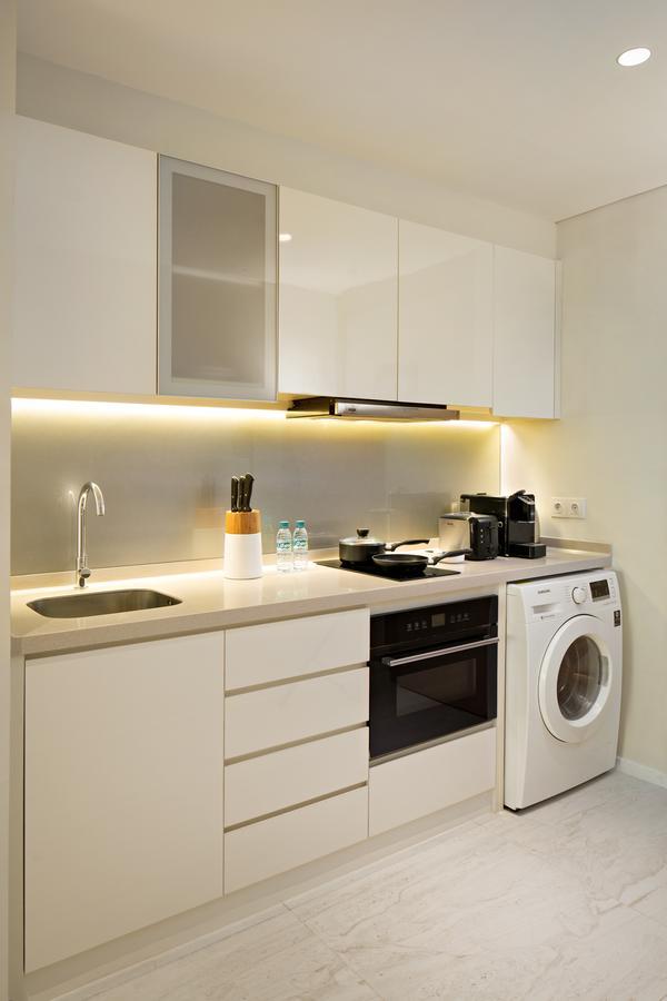 Oakwood Hotel & Residence Surabaya Kültér fotó