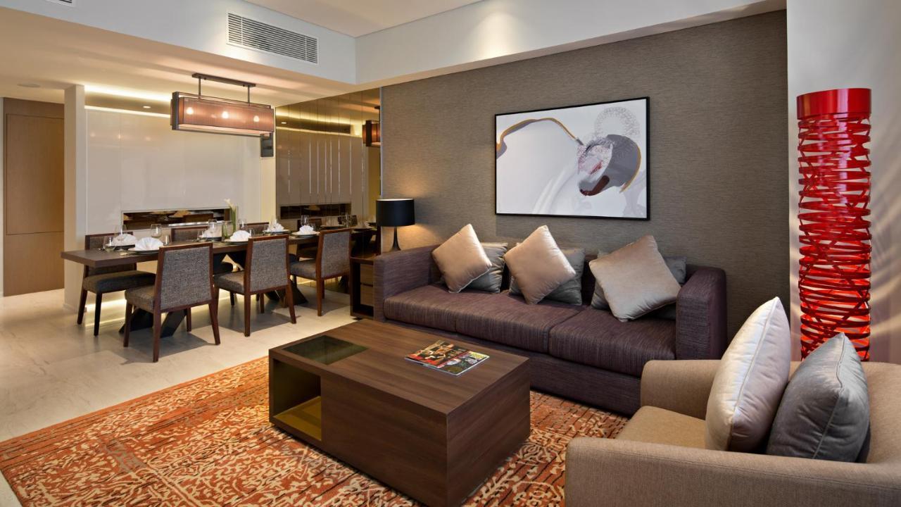 Oakwood Hotel & Residence Surabaya Kültér fotó